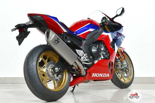 Мотоцикл HONDA CBR 1000 RR/RA Fireblade 2023, Красный фото 7