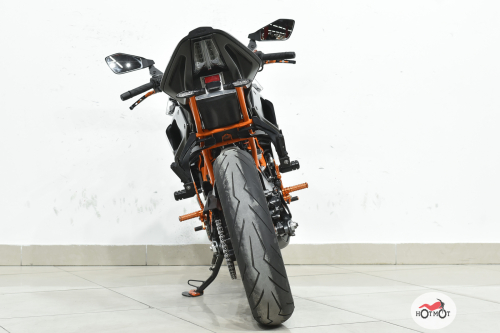 Мотоцикл KTM RC 390 2016, Черный фото 6