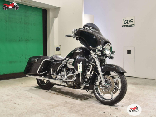 Мотоцикл Harley-Davidson CVO Street Glide 2011, ЧЕРНЫЙ фото 3