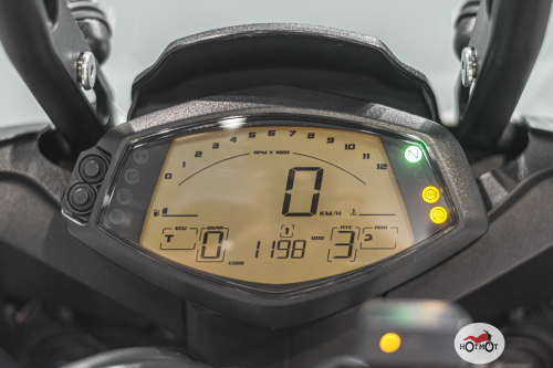 Мотоцикл APRILIA ETV 1200 Caponord 2015, БЕЛЫЙ фото 9