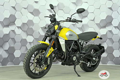 Мотоцикл DUCATI Scrambler 800 2024, желтый фото 2