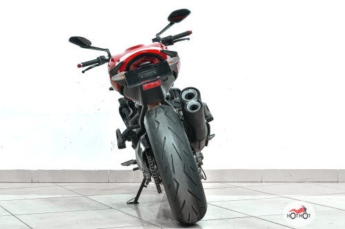 Мотоцикл DUCATI Monster 821 2015, Красный фото 6