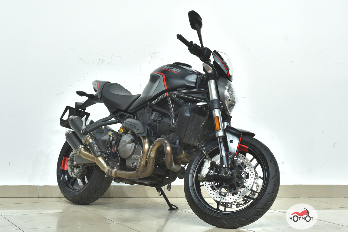 Ducati monster 821 hot sale 0 to 100