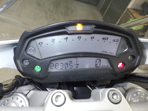 Мотоцикл DUCATI Monster 796 2013, белый фото 7