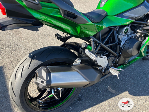 Мотоцикл KAWASAKI Ninja H2 SX 2019, Зеленый фото 7
