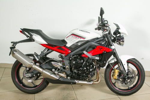 Мотоцикл TRIUMPH STREET TRIPLE R 2015, белый