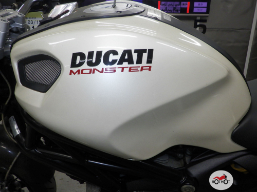 Мотоцикл DUCATI Monster 696 2009, БЕЛЫЙ фото 10