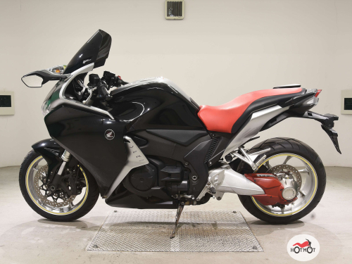 Мотоцикл HONDA VFR 1200  2011, черный