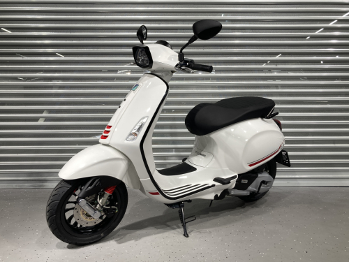 Скутер VESPA Sprint 2023, БЕЛЫЙ фото 3