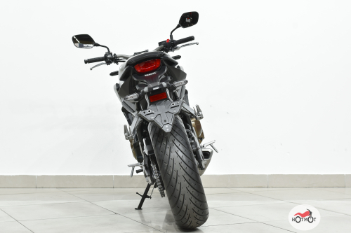Мотоцикл HONDA CB 650R 2020, СЕРЫЙ фото 6