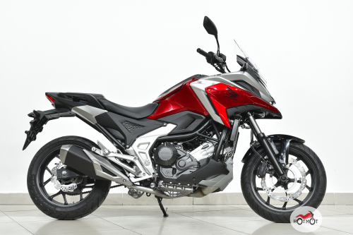 Мотоцикл HONDA NC 750X 2023, Красный фото 3