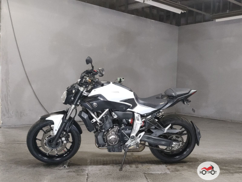 Мотоцикл YAMAHA MT-07 (FZ-07) 2015, Белый