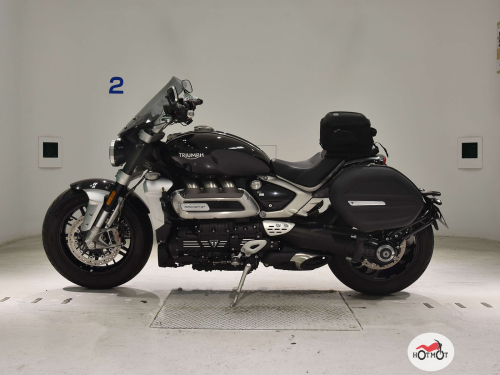 Мотоцикл TRIUMPH Rocket III 2022, Черный