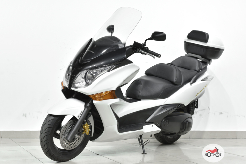 Скутер HONDA SILVER WING 600 2011, белый фото 2