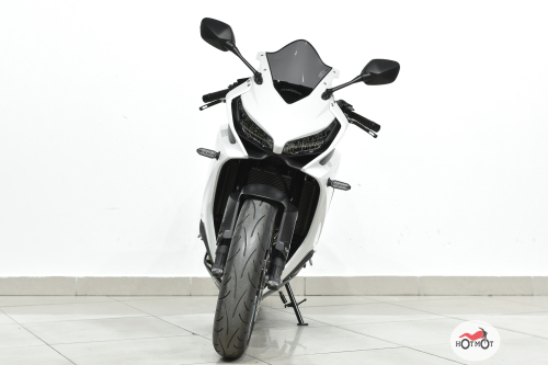 Мотоцикл HONDA CBR650R 2023, Белый фото 5