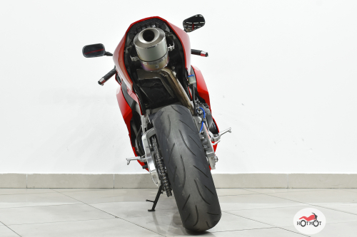 Мотоцикл HONDA CBR 600RR 2014, Красный фото 6
