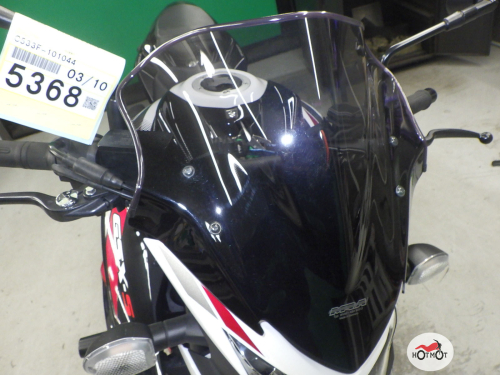 Мотоцикл SUZUKI GSX-S 750 2020, БЕЛЫЙ фото 10