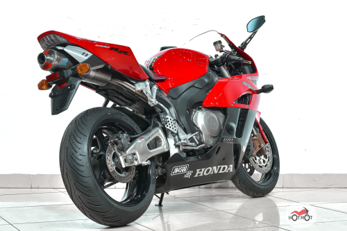 Мотоцикл HONDA CBR 1000 RR/RA Fireblade 2005, Красный фото 7