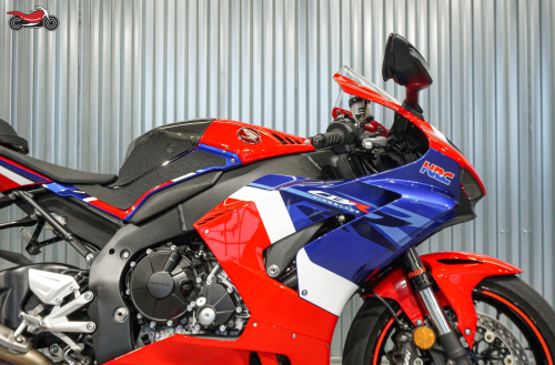 Мотоцикл HONDA CBR 1000 RR/RA Fireblade 2020, КРАСНЫЙ фото 9