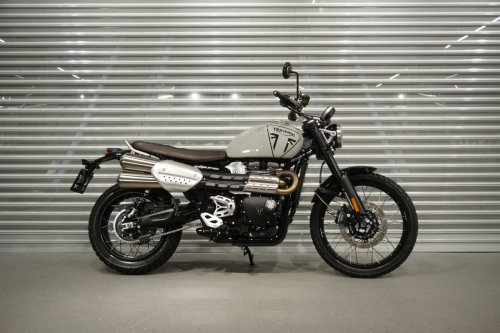 Мотоцикл Triumph Scrambler 2024, СЕРЫЙ