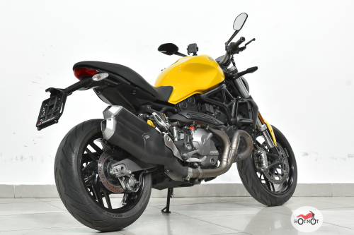 Мотоцикл DUCATI Monster 821 2018, желтый фото 7