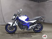 Мотоцикл SUZUKI SFV 400 Gladius 2011, Белый