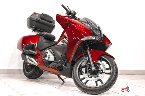 Мотоцикл HONDA NM4  2018, Красный
