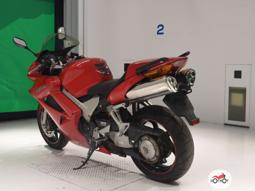 Мотоцикл HONDA VFR 800 2002, Красный фото 6