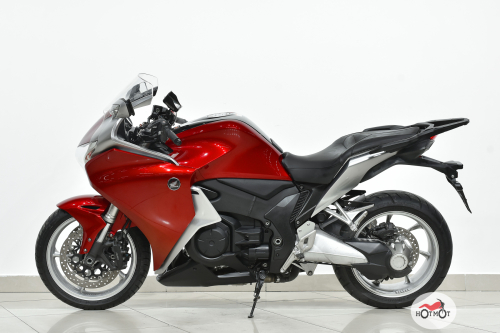 Мотоцикл HONDA VFR1200F 2011, Красный фото 4