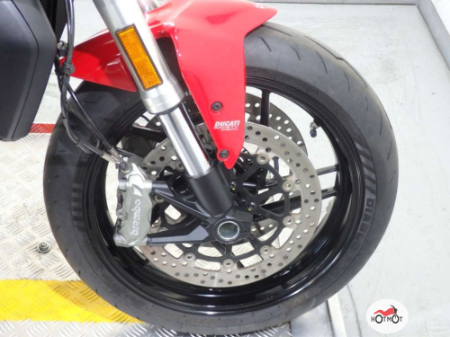 Мотоцикл DUCATI Monster 821 2020, Красный фото 7