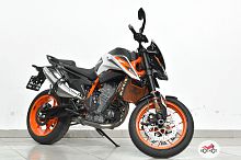 Мотоцикл KTM 890 Duke R 2021, белый