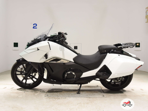 Мотоцикл HONDA NM4  2015, БЕЛЫЙ
