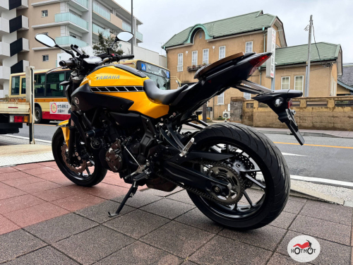 Мотоцикл YAMAHA MT-07 (FZ-07) 2016, желтый фото 10