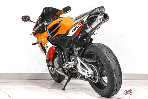 Мотоцикл HONDA CBR 600RR 2005, Оранжевый фото 8