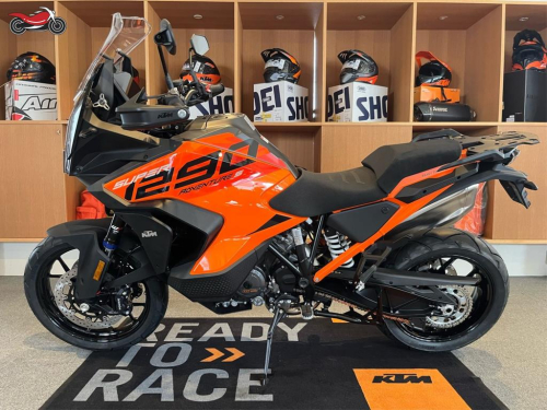 Мотоцикл KTM 1290 Super Adventure S 2023, ЧЕРНЫЙ фото 2