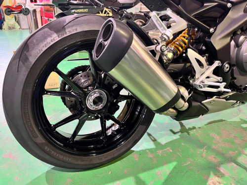 Мотоцикл Triumph Speed Triple 2023, БЕЛЫЙ фото 7