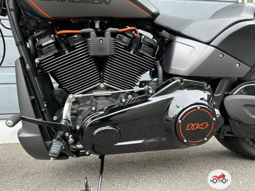 Мотоцикл HARLEY-DAVIDSON FXDR 114 2019, черный фото 7