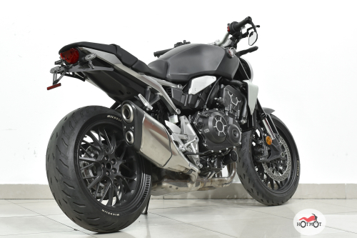 Мотоцикл HONDA CB 1000R 2021, Черный фото 7