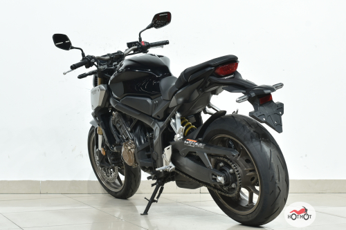 Мотоцикл HONDA CB 650R 2020, Черный фото 8