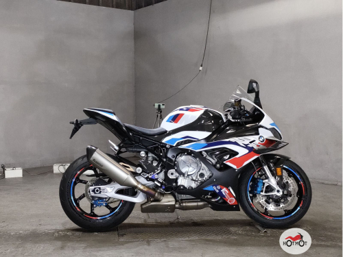 Мотоцикл BMW M 1000 RR 2022, Белый фото 2