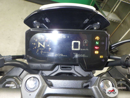 Мотоцикл HONDA CB 650R 2020, Черный фото 7