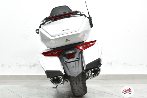 Мотоцикл HONDA GL 1800 2018, Белый фото 6