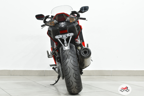Мотоцикл HONDA VFR800F 2015, Красный фото 6