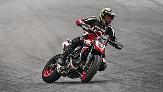 Ducati Hypermotard – мотоцикл для эгоиста