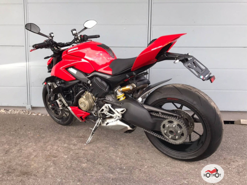 Мотоцикл DUCATI Streetfighter V4 2020, Красный фото 4