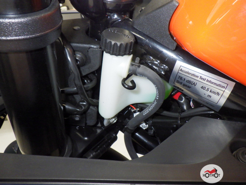 Мотоцикл KTM RC 390 2022, Оранжевый фото 17