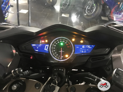 Мотоцикл HONDA VFR 800 2019, СЕРЫЙ фото 10