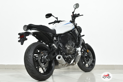 Мотоцикл YAMAHA XSR700 2023, Белый фото 7