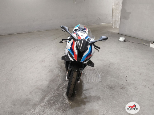 Мотоцикл BMW M 1000 RR 2022, Белый фото 3