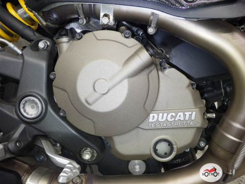 Мотоцикл DUCATI Monster 821 2016, белый фото 14